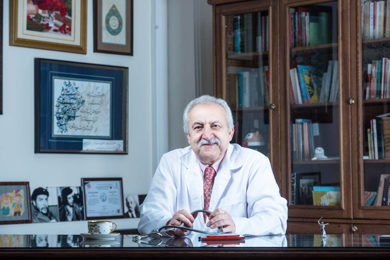 dr-mousavi_2.jpg